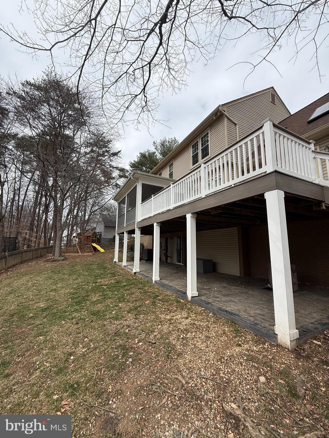 9115 NORTHEDGE DRIVE