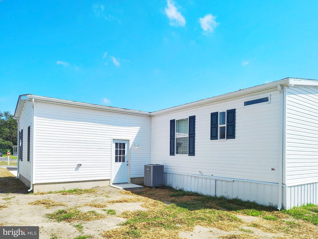 Photo of 4 Carlisle Way, LEWES, DE 19958 (MLS # DESU2096606)