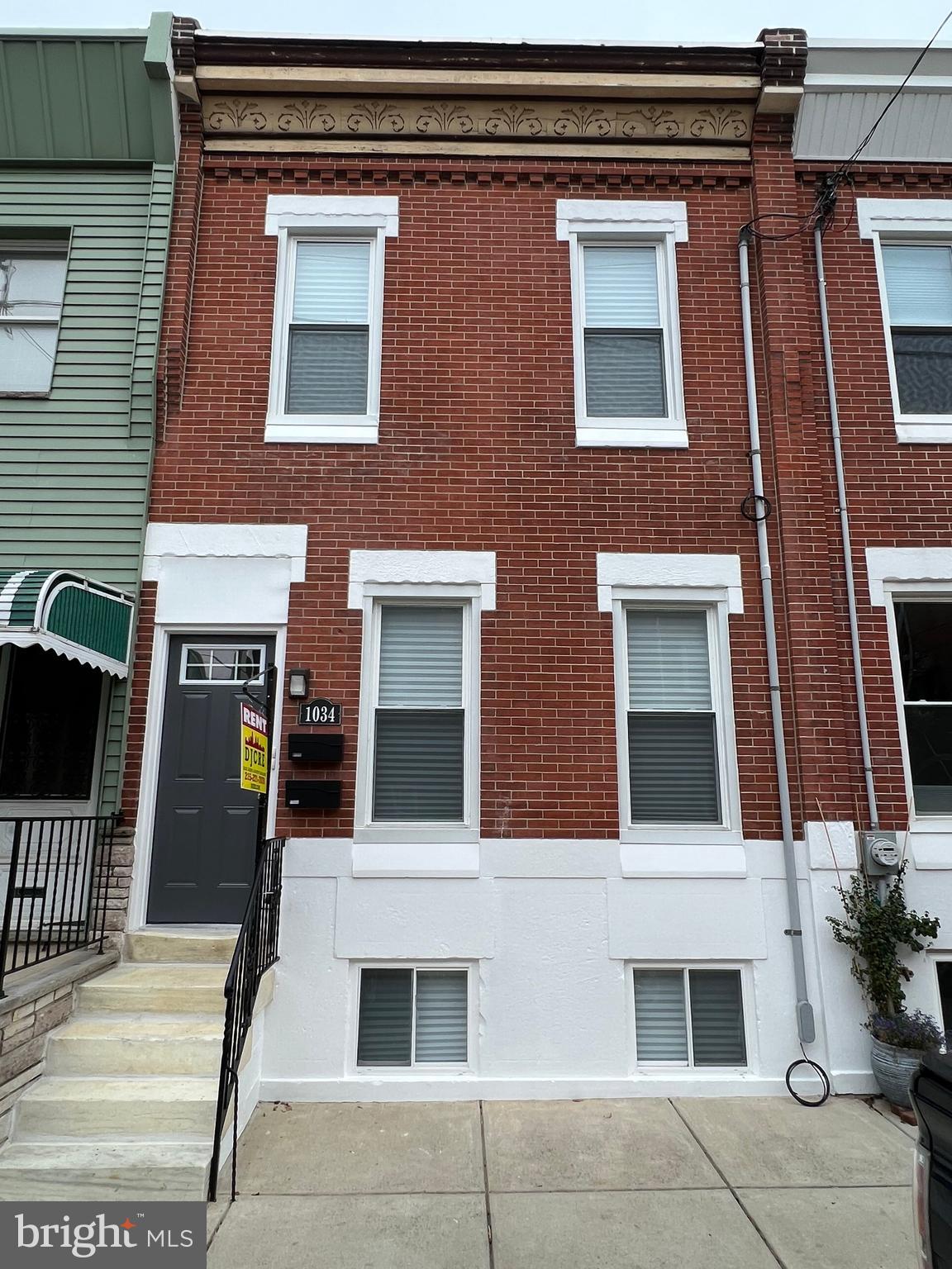 ALL new and Gorgeous! Everything in this unit is new and modern! Full appliance package, LARGE space with rear yard, and central air AND finished basement! You can not love this space any more!! The only thing better (debatable) is the Superior location! Situate in very short distance from the Night life of East Passyunk Ave AND Sport Complex. This is a MUST see unit for anyone looking to rent in South Philadelphia! for a limited time, there are two units available (1st & 2nd floor)