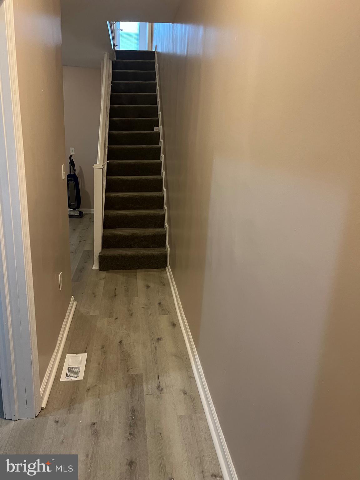 PARK HEIGHTS - Residential Lease