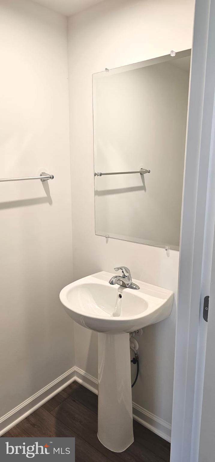 KING'S CROSSING - Residential Lease