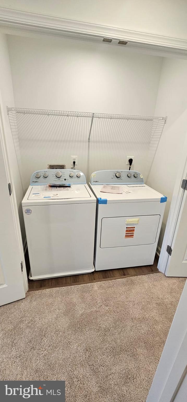 KING'S CROSSING - Residential Lease