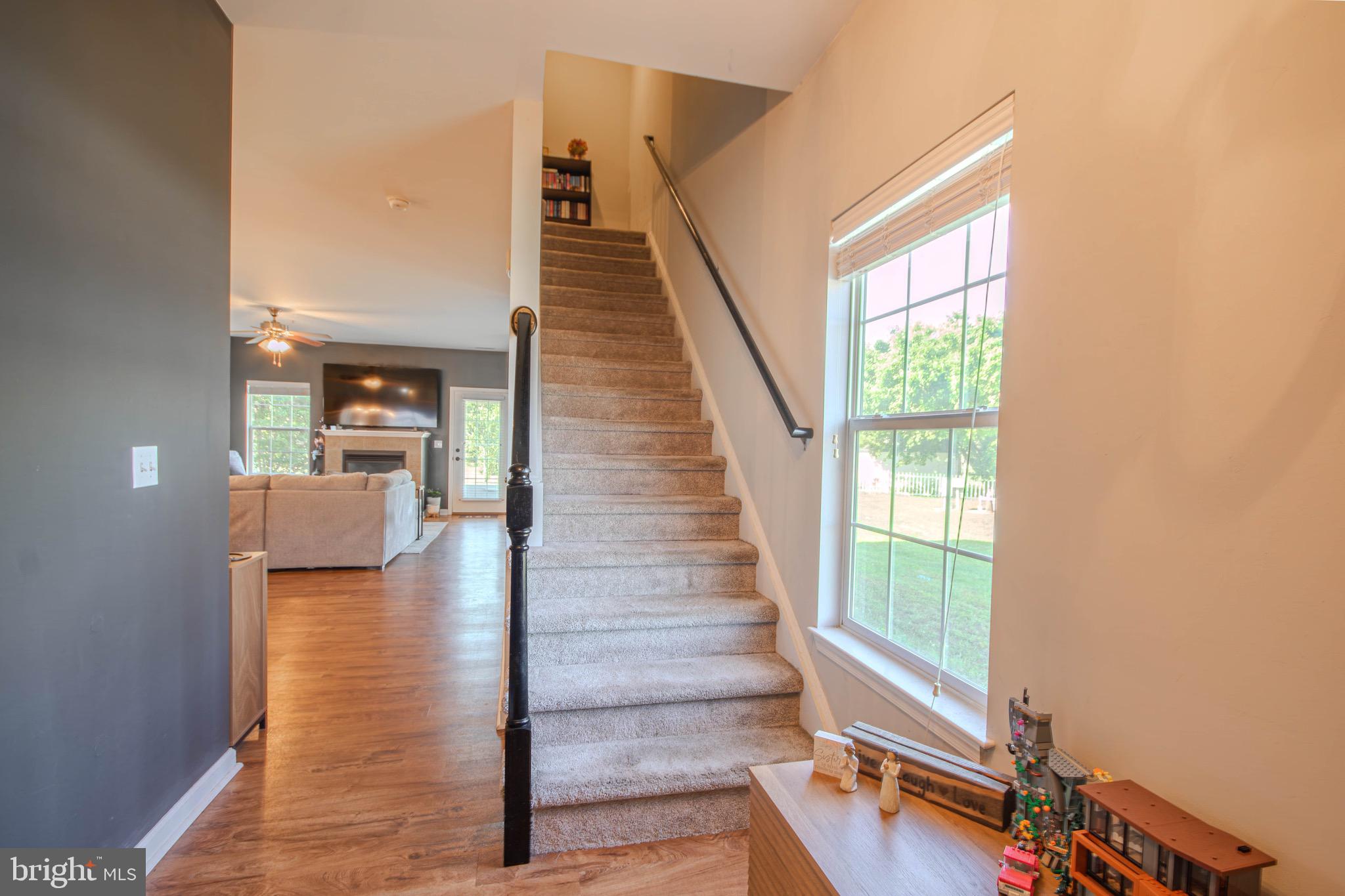 1144 FAIRVIEW LANE 1144