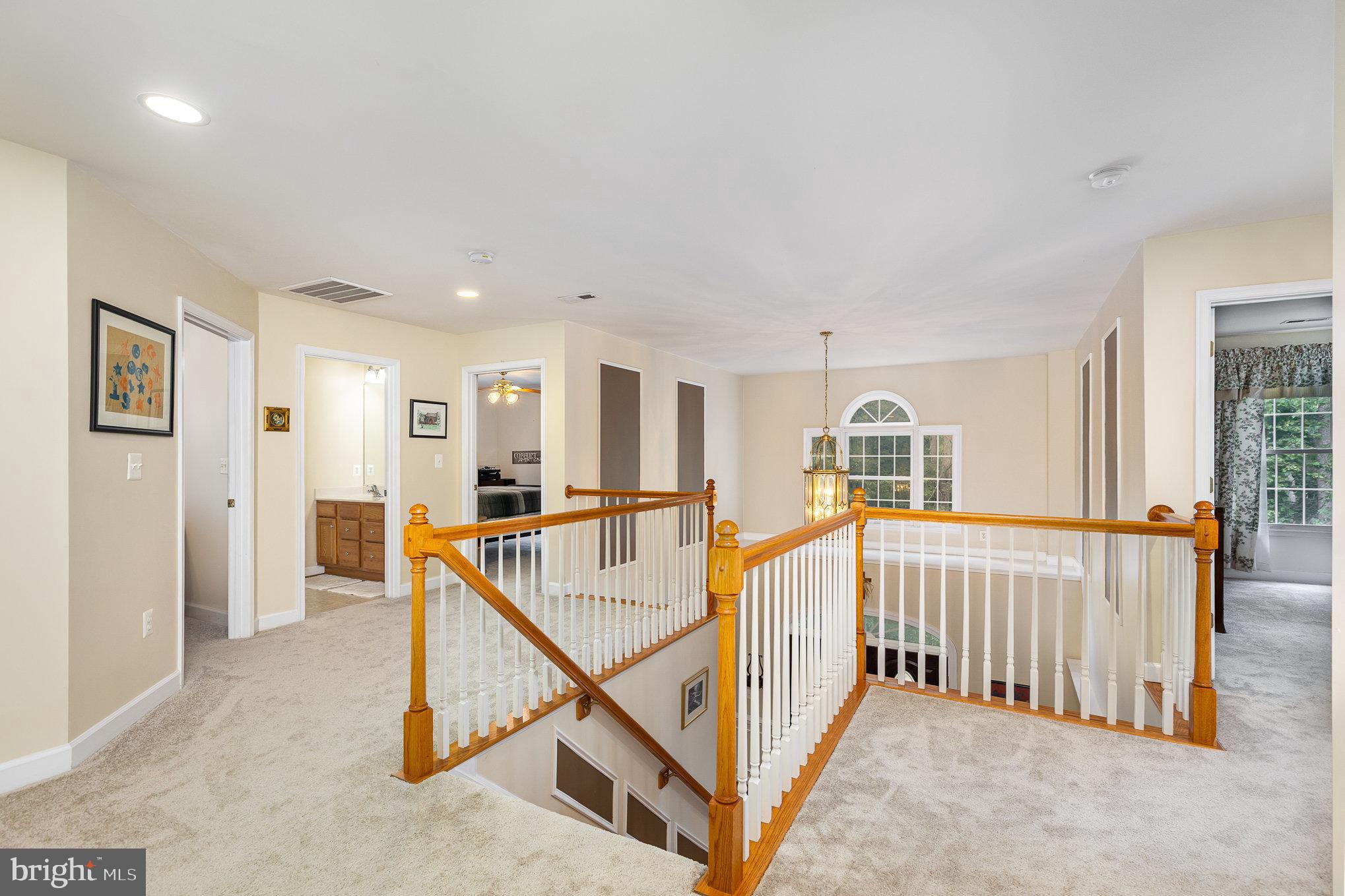 WALNUT RIDGE ESTATES - Residential