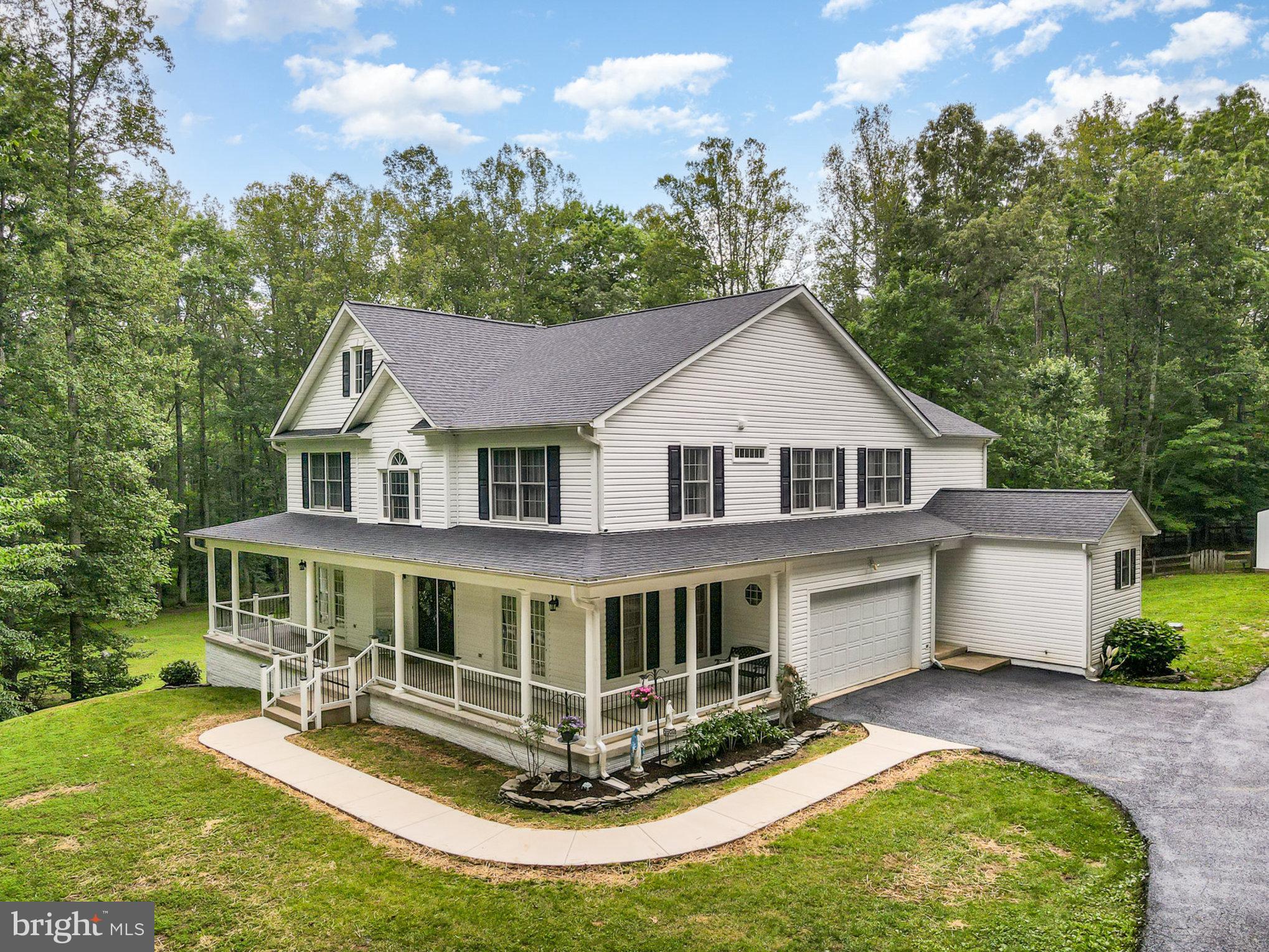 160 WALNUT RIDGE DRIVE