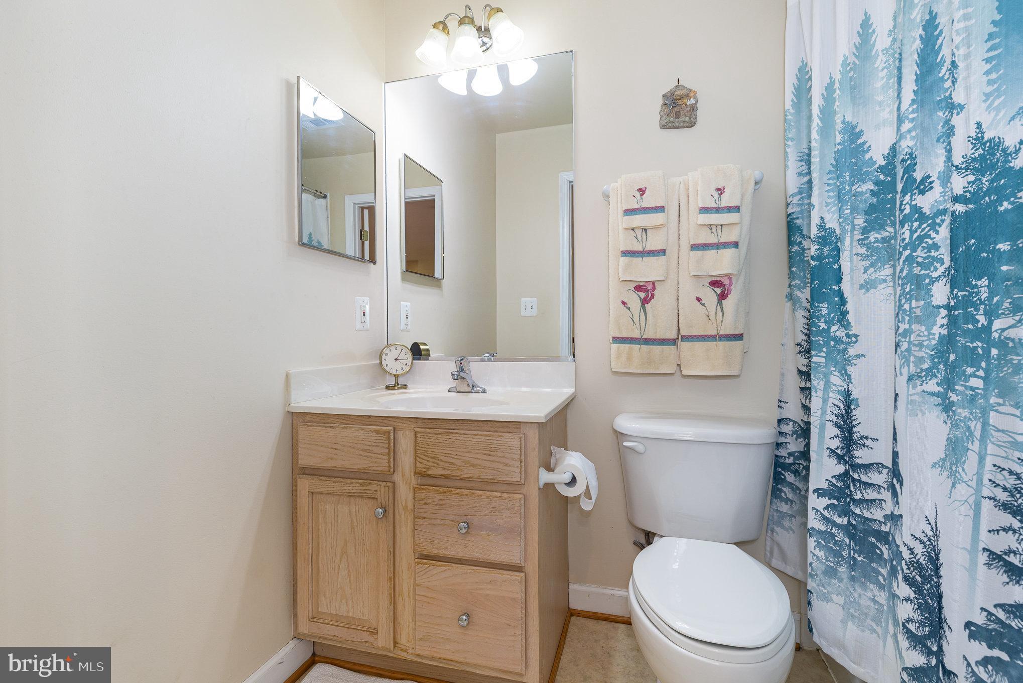 WALNUT RIDGE ESTATES - Residential