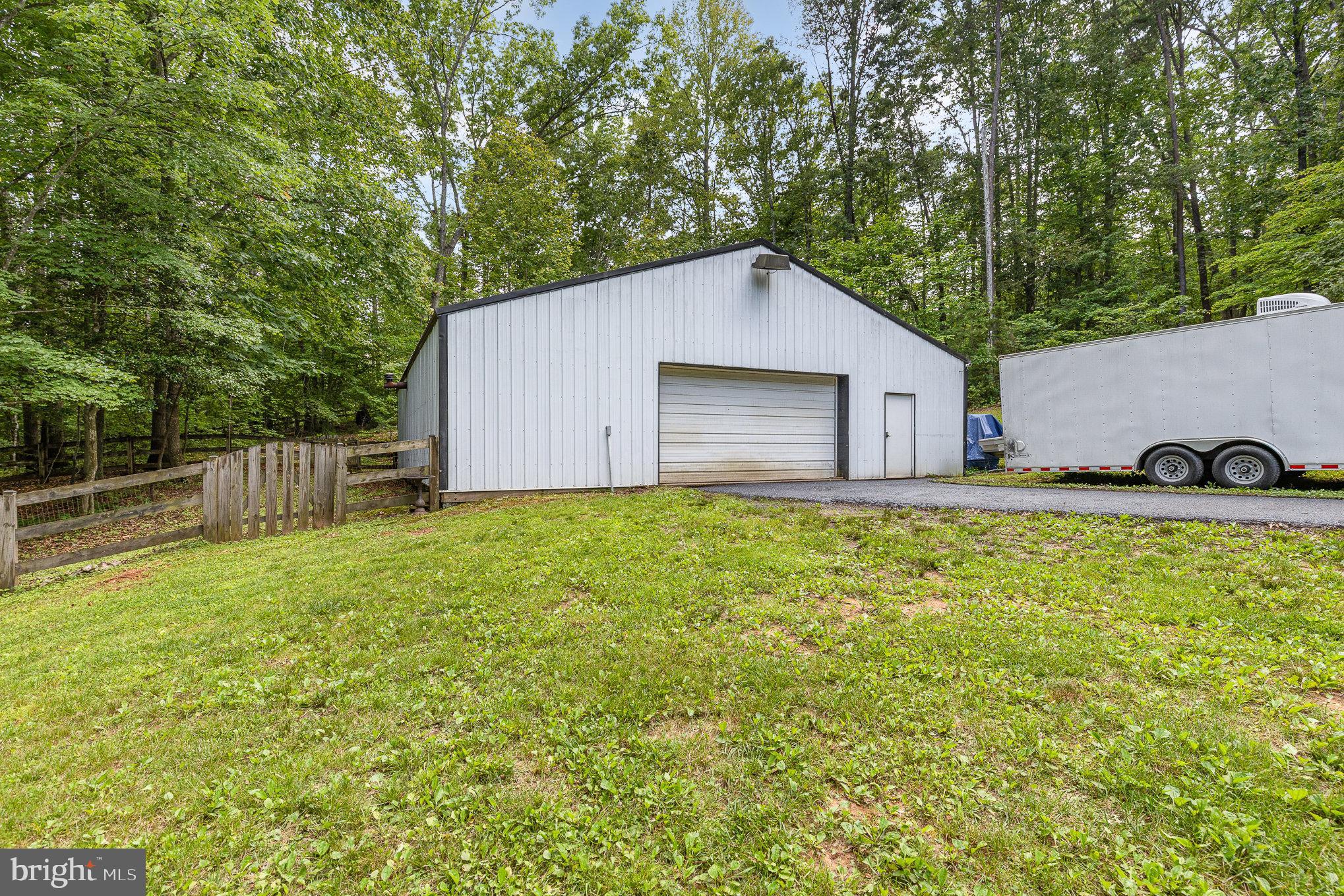 WALNUT RIDGE ESTATES - Residential