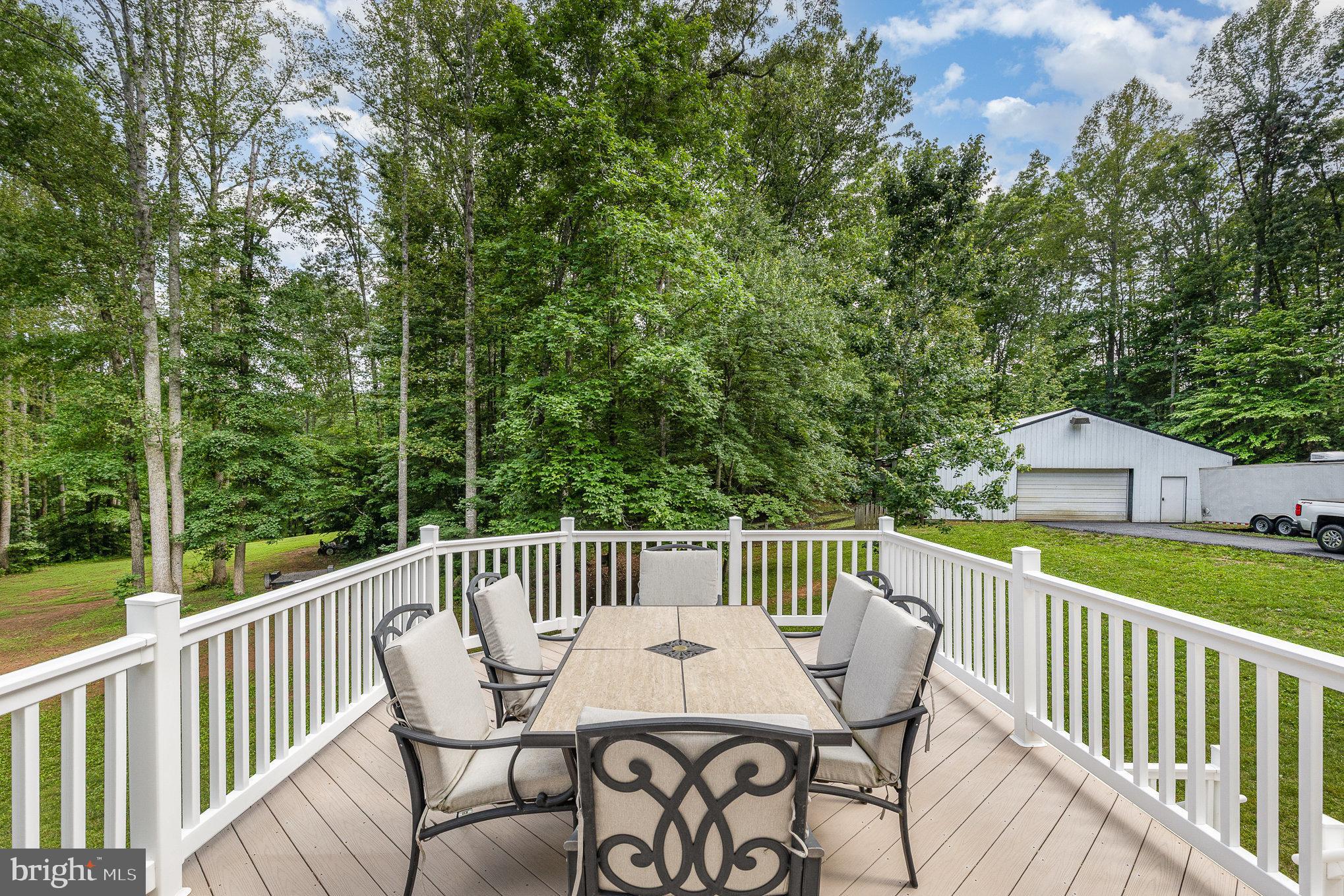 WALNUT RIDGE ESTATES - Residential