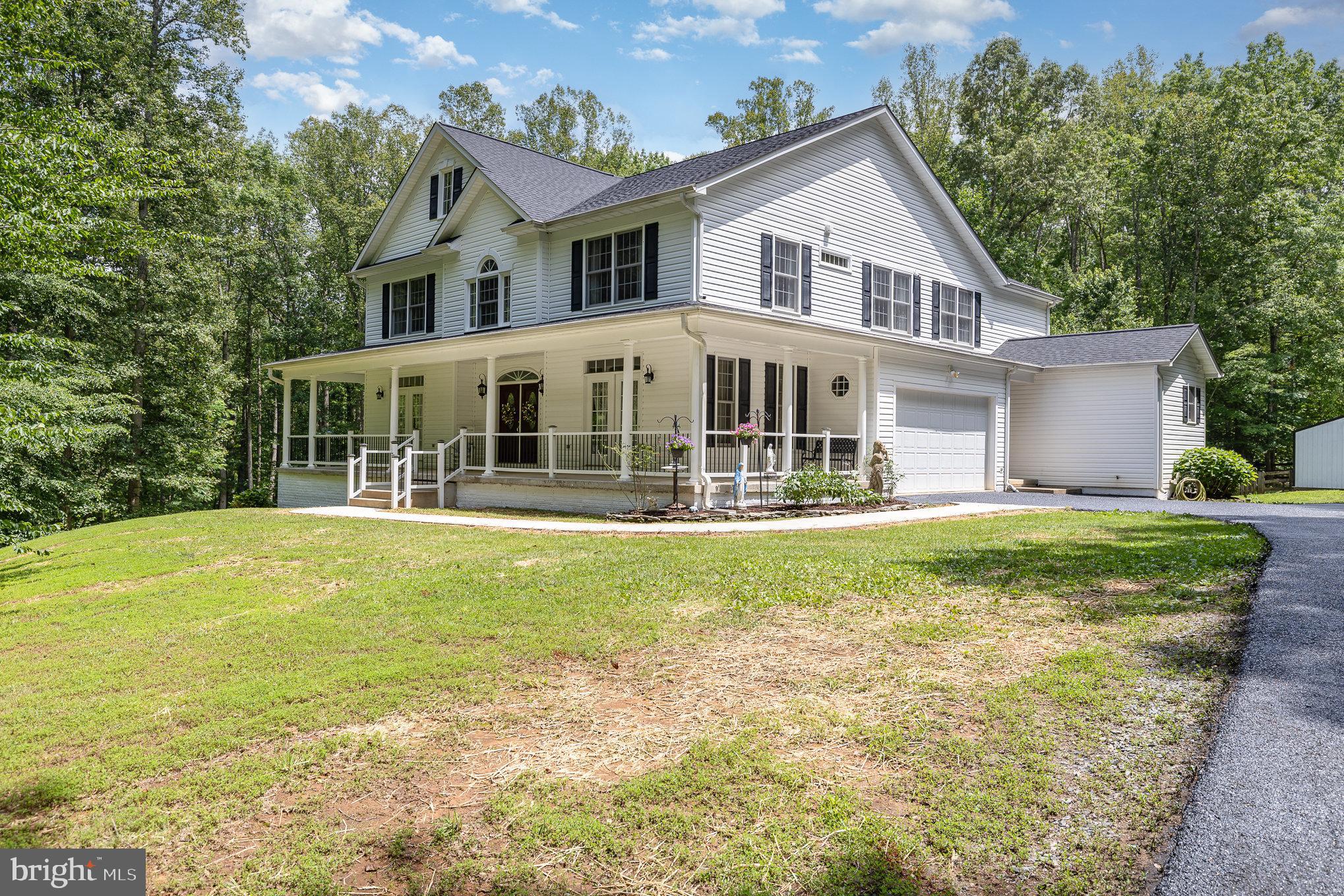 WALNUT RIDGE ESTATES - Residential