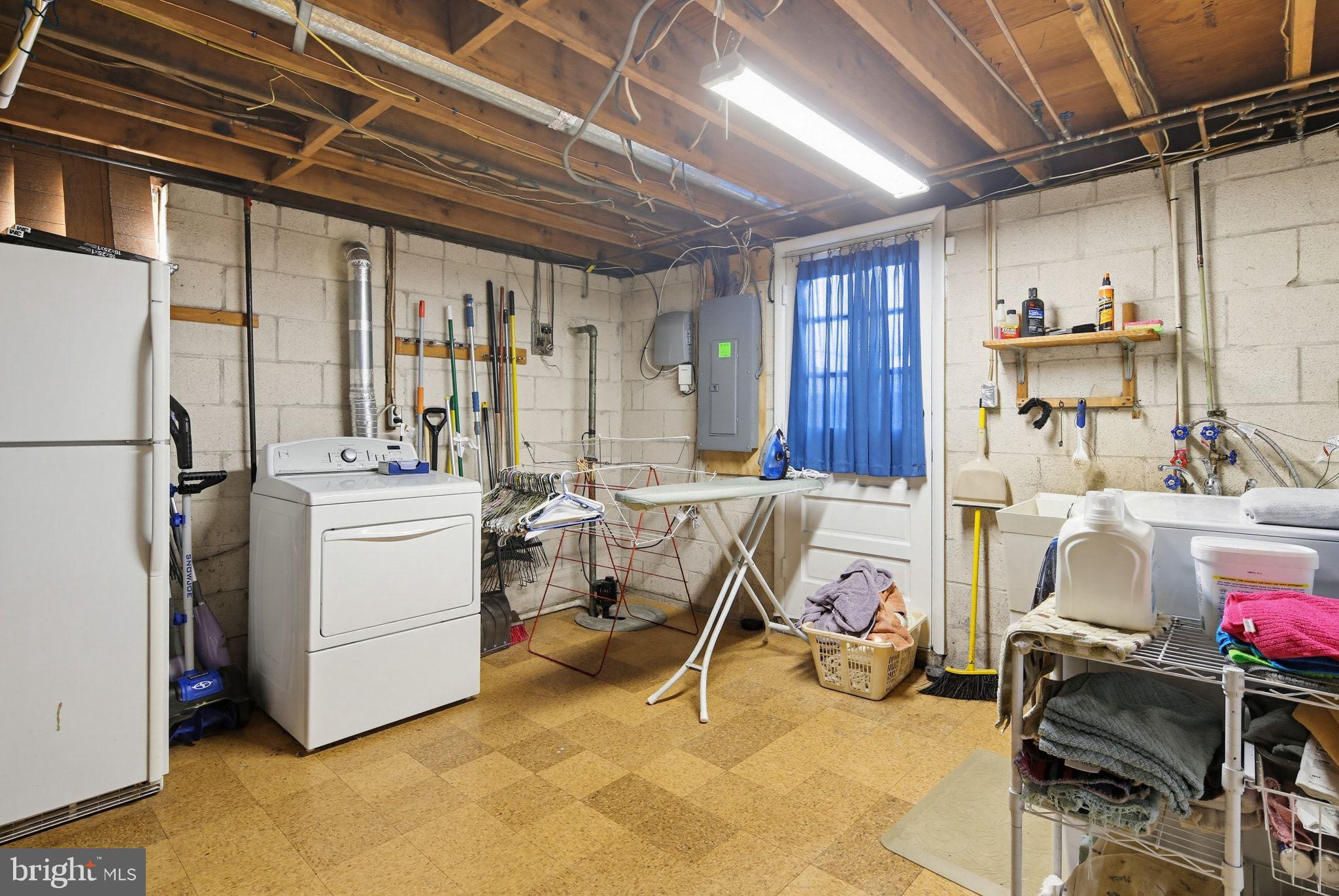 STONEYBROOK NORTH - Residential