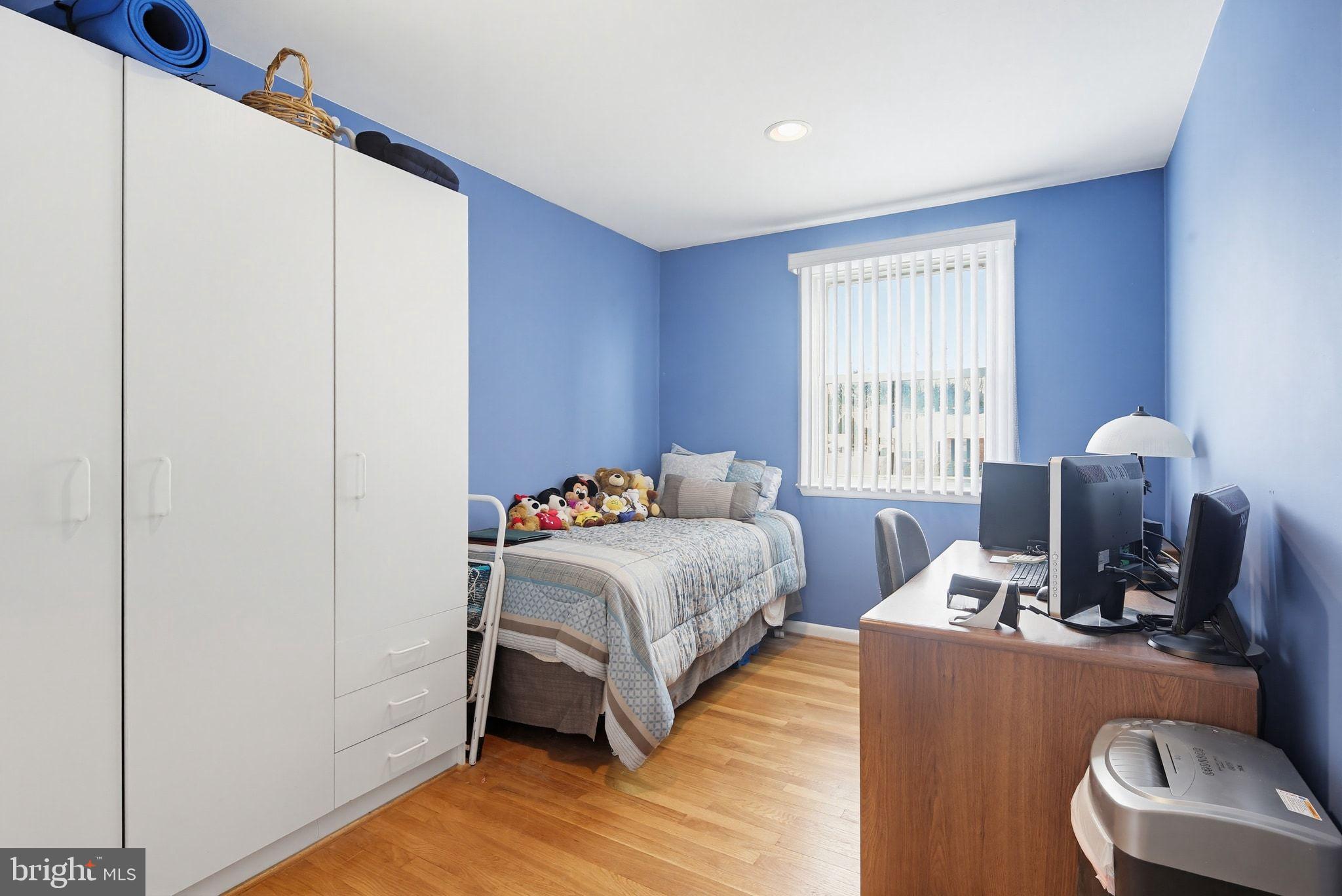 STONEYBROOK NORTH - Residential