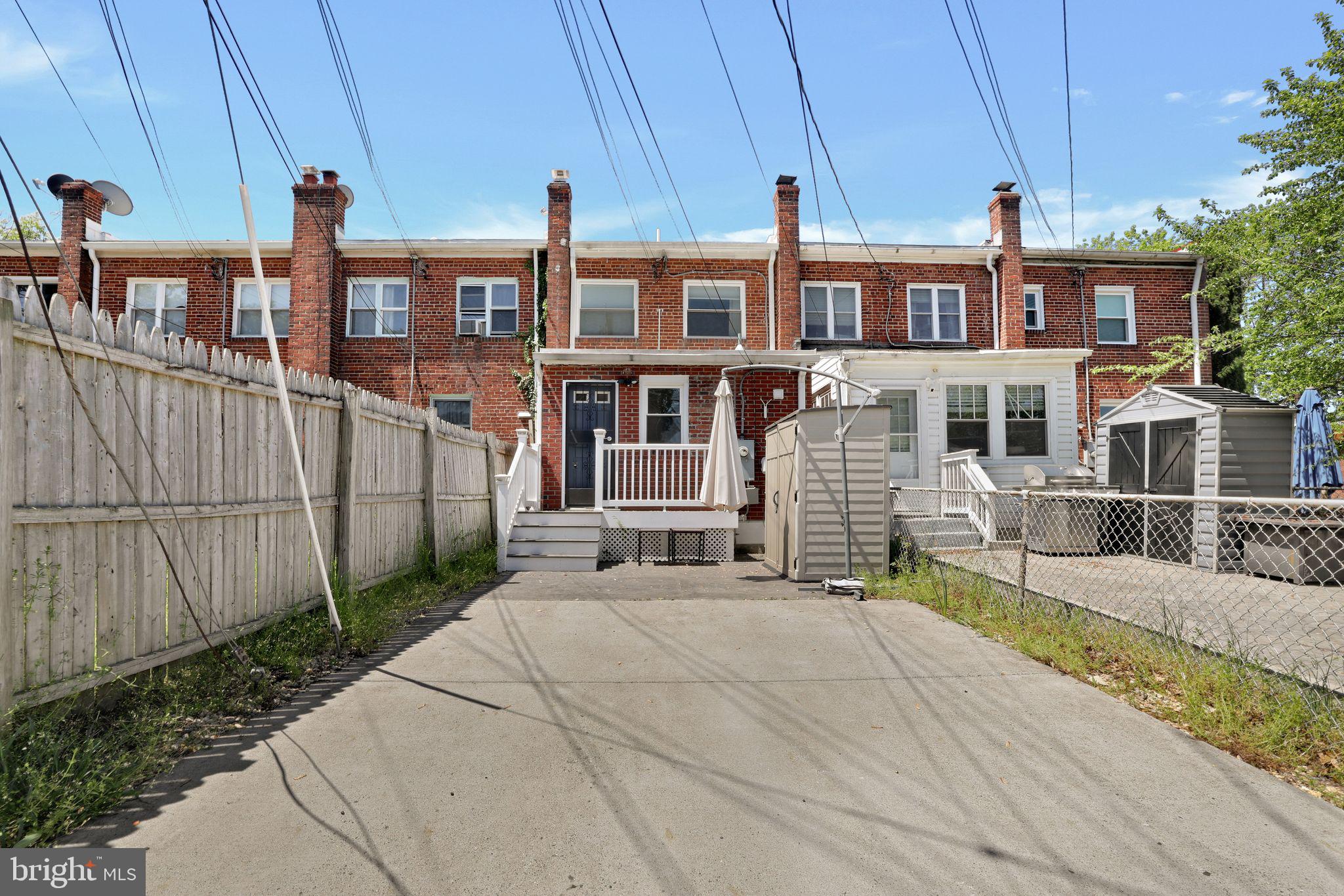 HUME SPRINGS - Residential