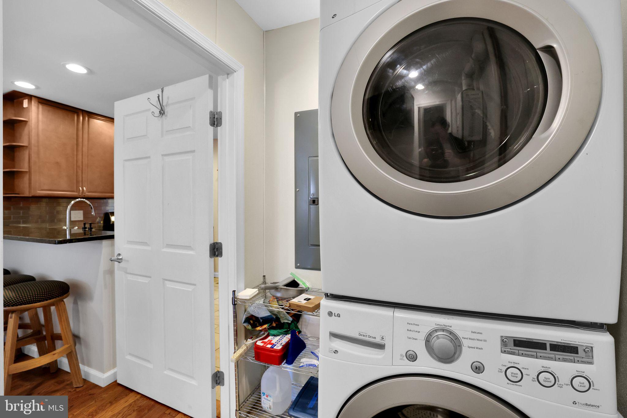 HUME SPRINGS - Residential