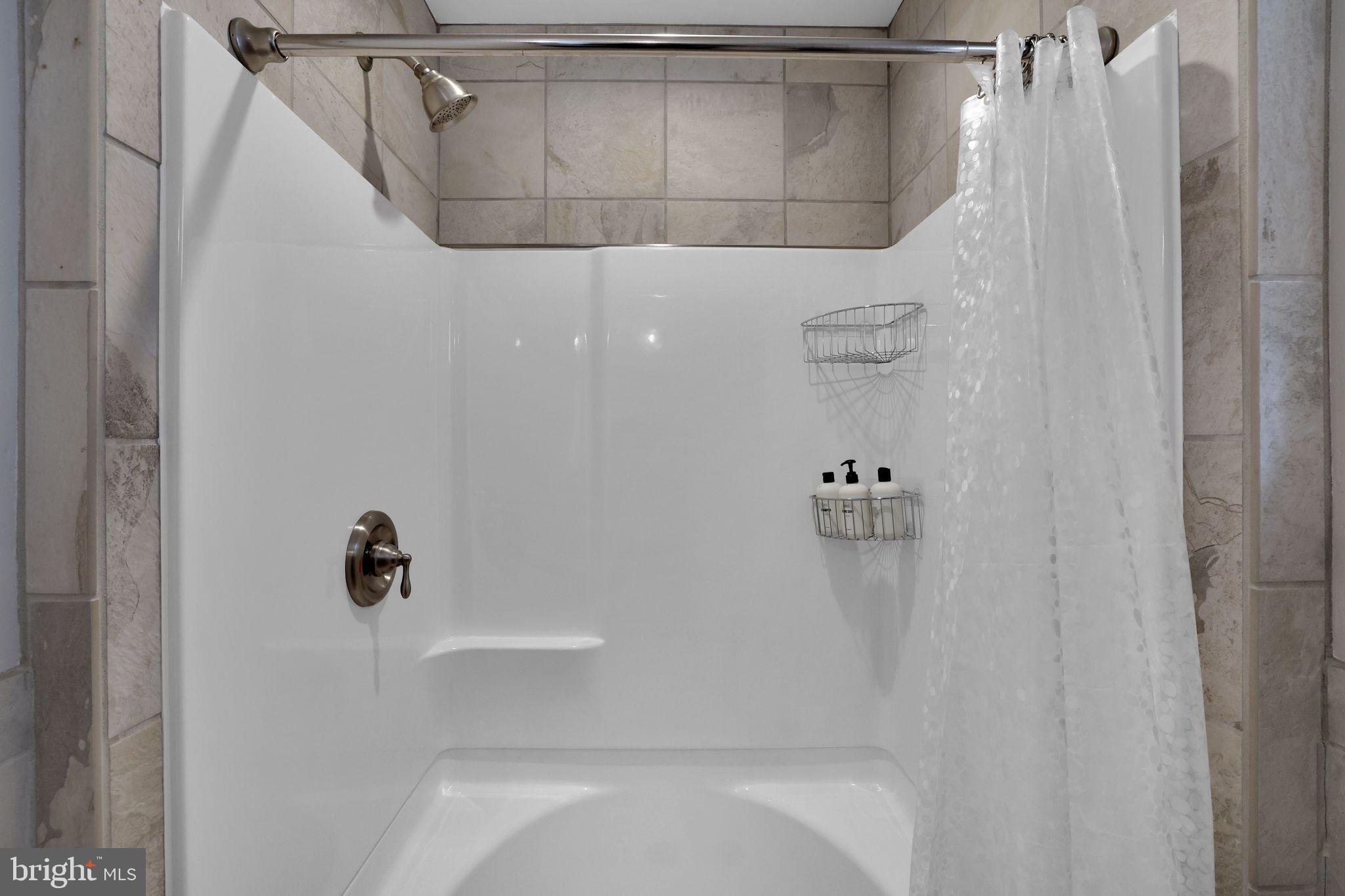 HUME SPRINGS - Residential