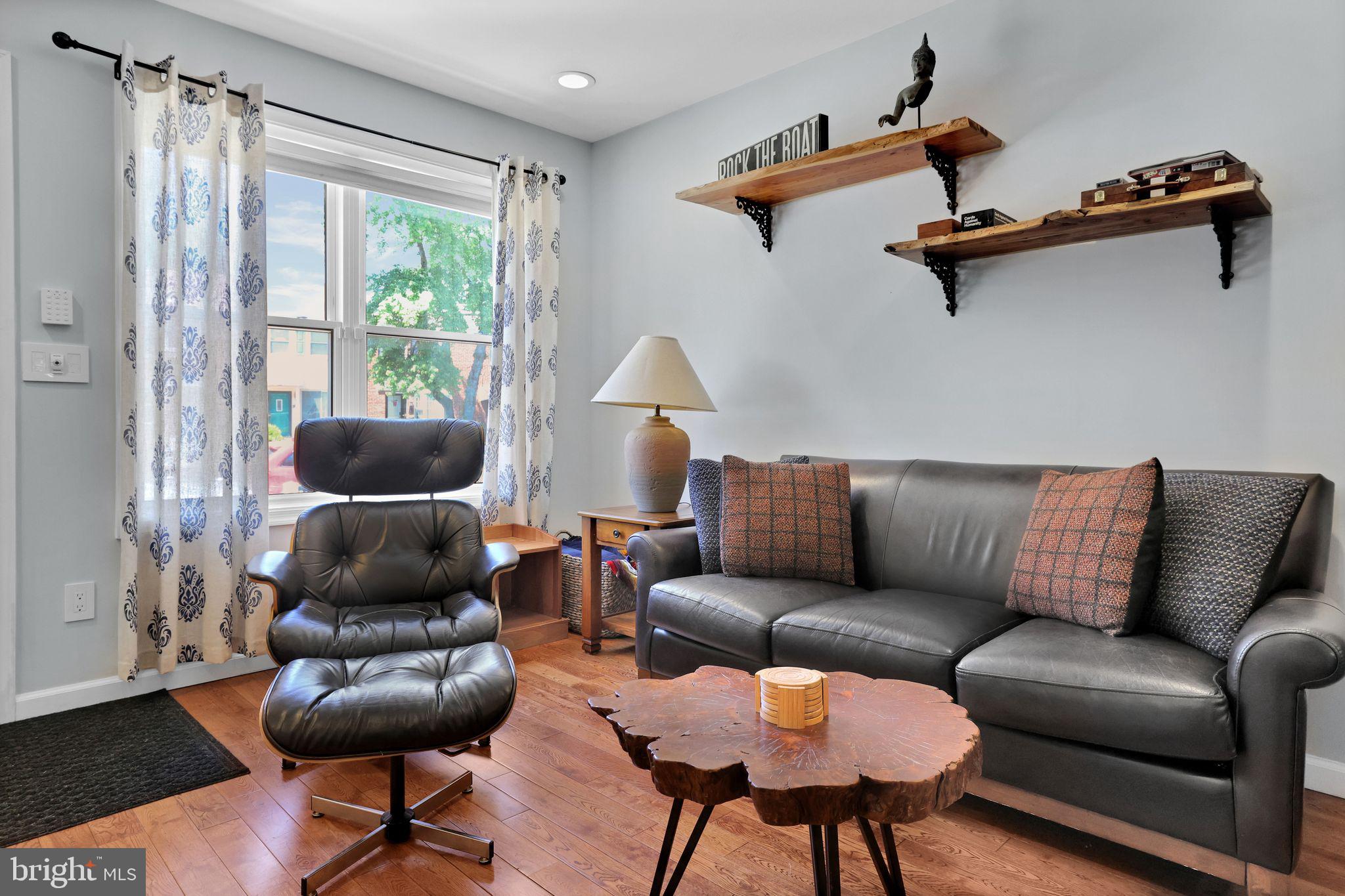 HUME SPRINGS - Residential