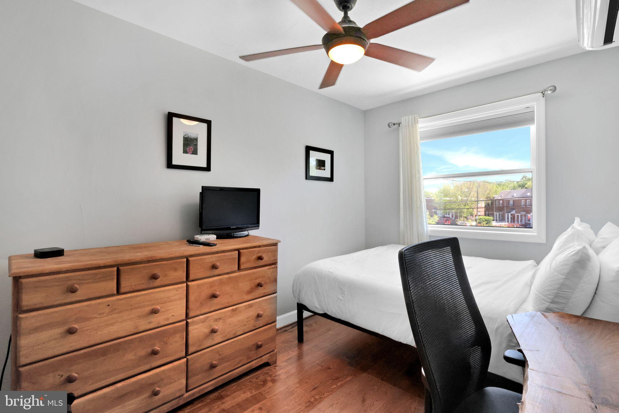 HUME SPRINGS - Residential