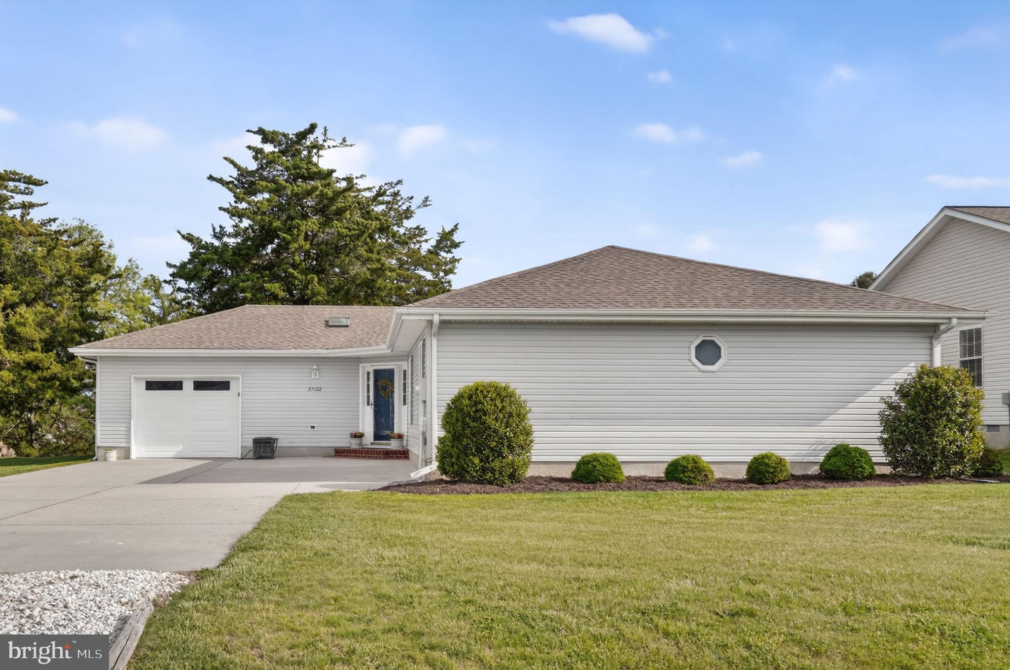 37122 SHARK COURT