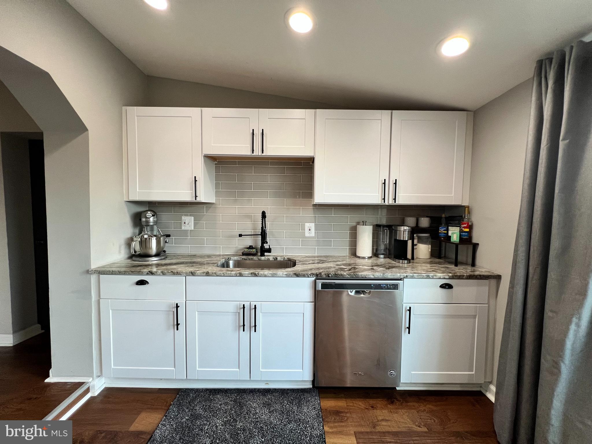 BROOKLYN PARK - Residential