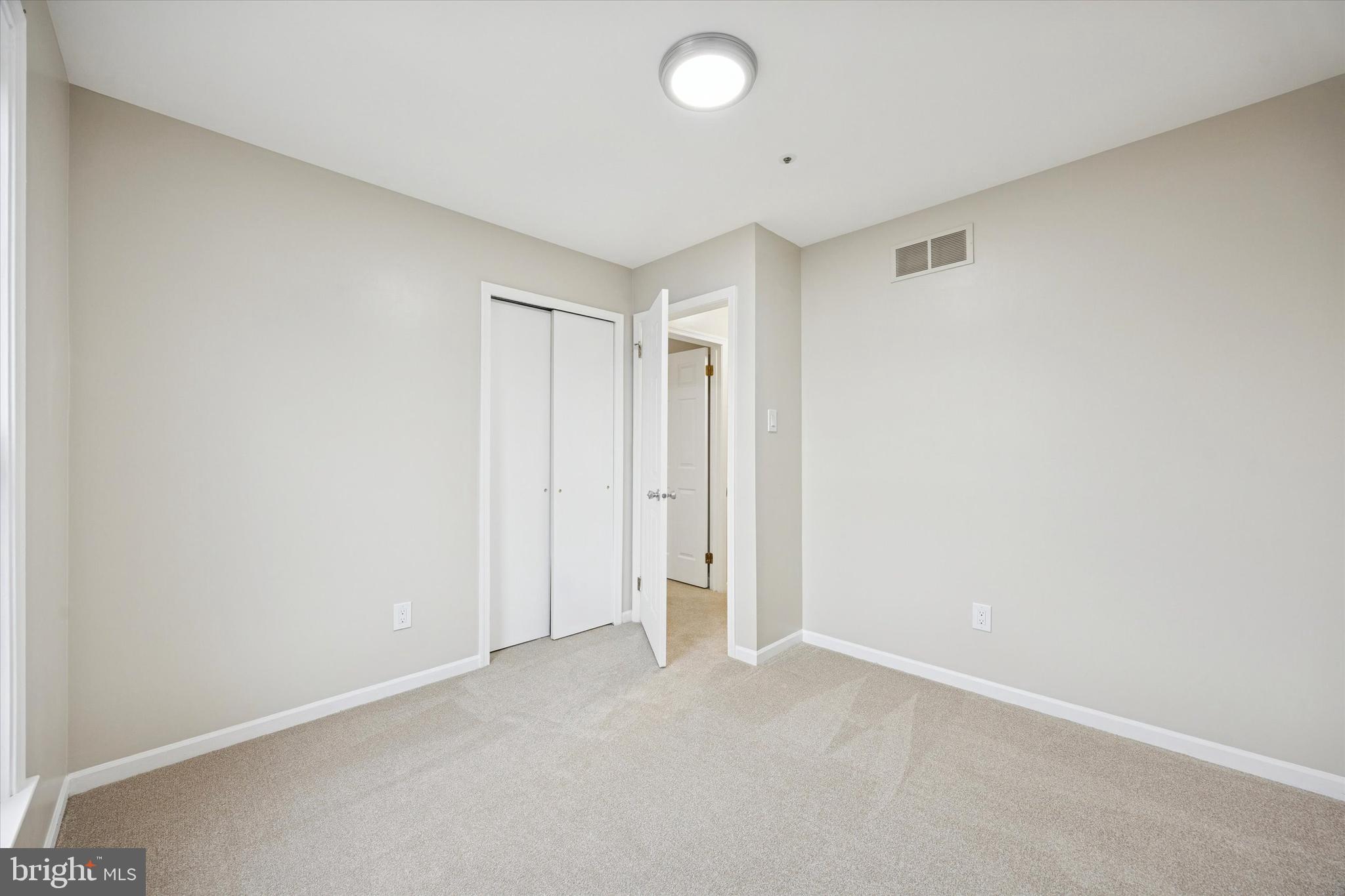 KIMBERTON KNOLL - Residential