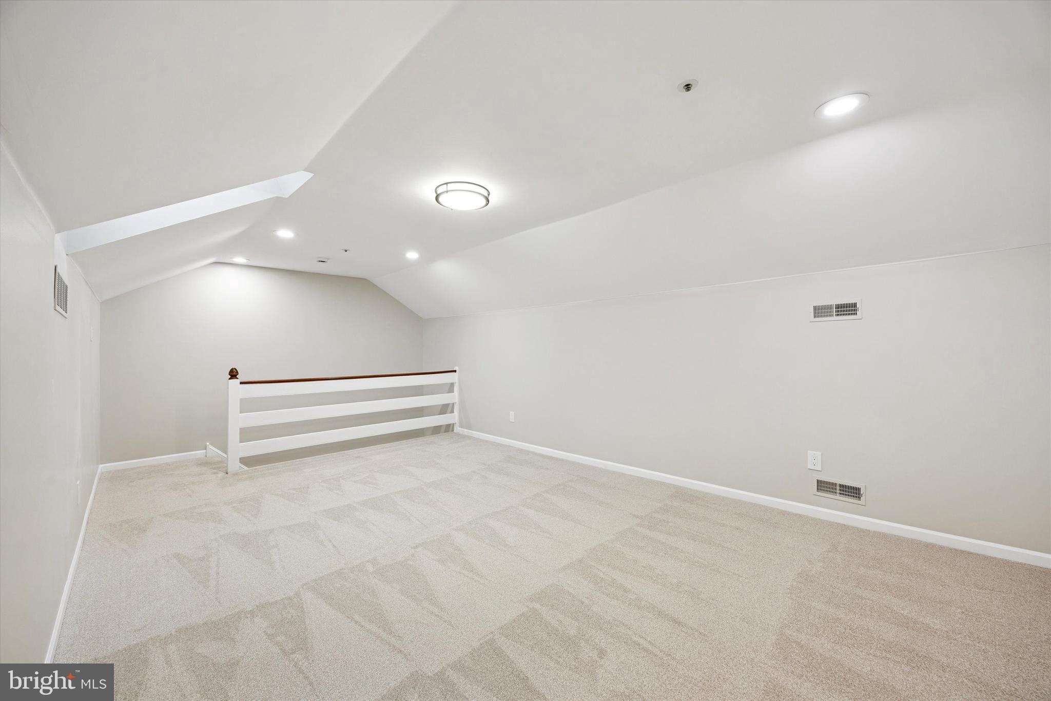 KIMBERTON KNOLL - Residential