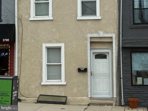 Townhouse For Rent - 3702 Midvale Avenue<br/> PHILADELPHIA, PA 19129