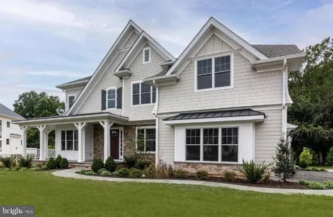 718 Waterloo Rd, Devon, PA MLS: PACT2116228