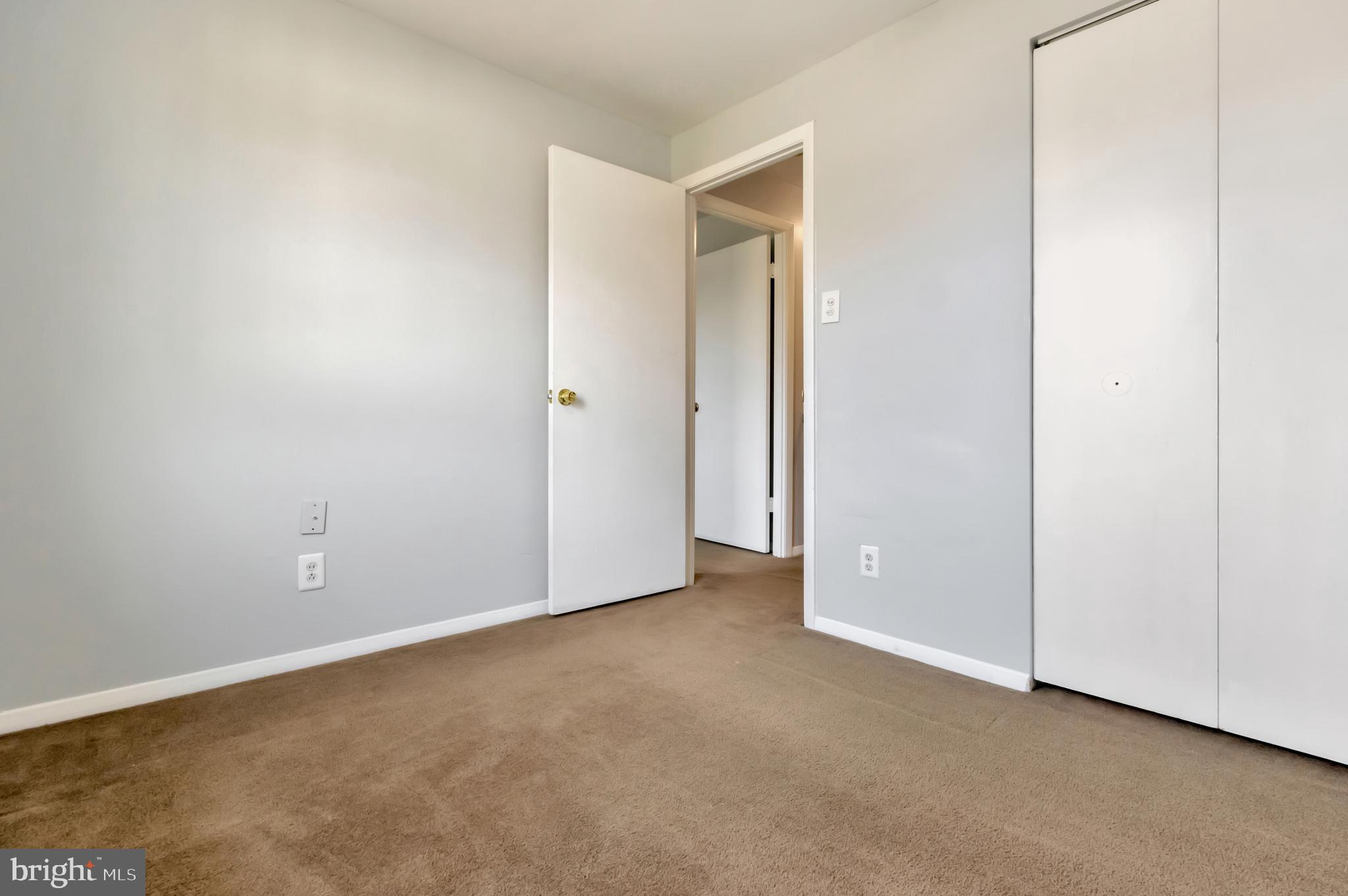 ELIZABETHS LANDING - Residential