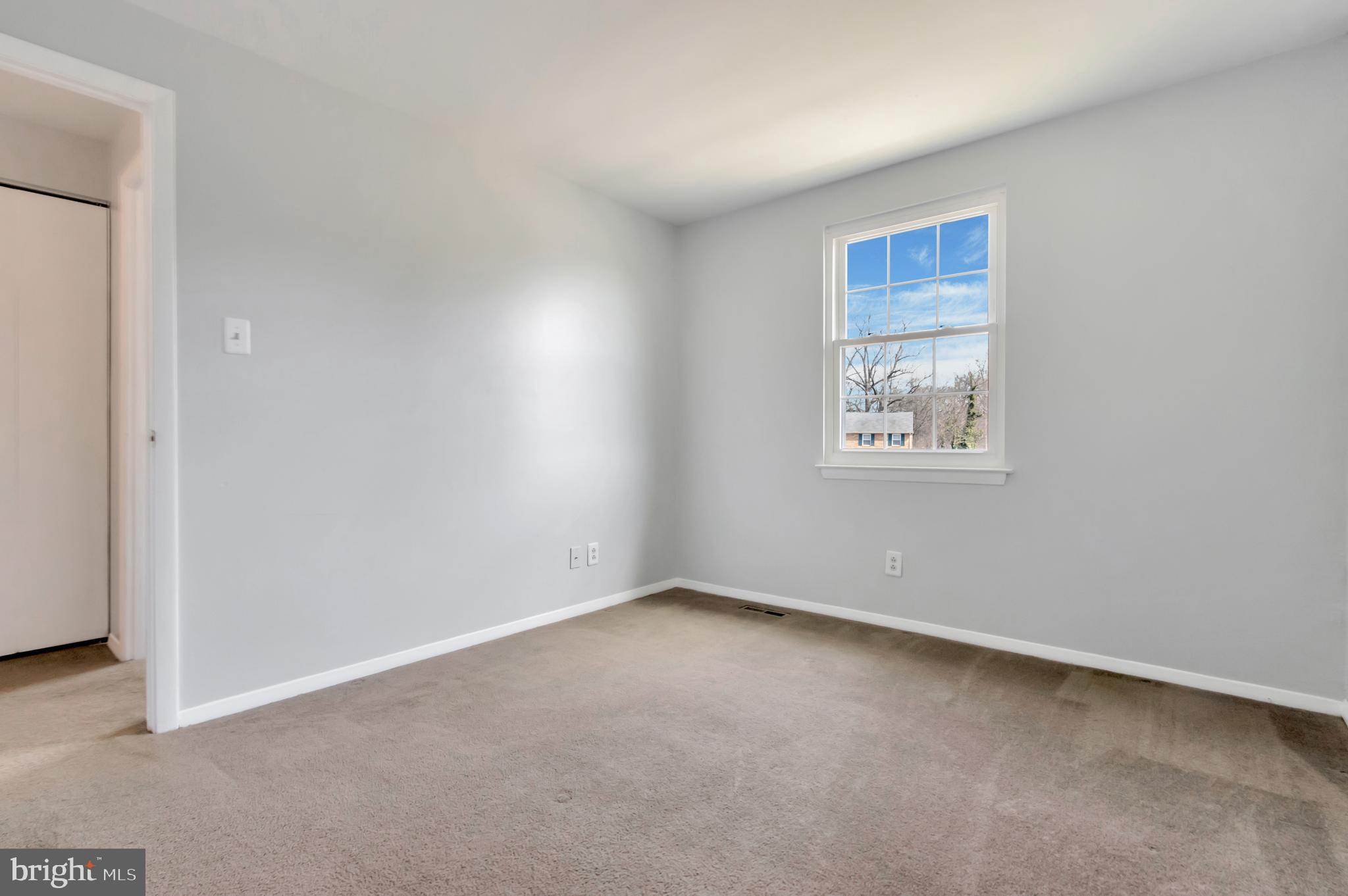 ELIZABETHS LANDING - Residential