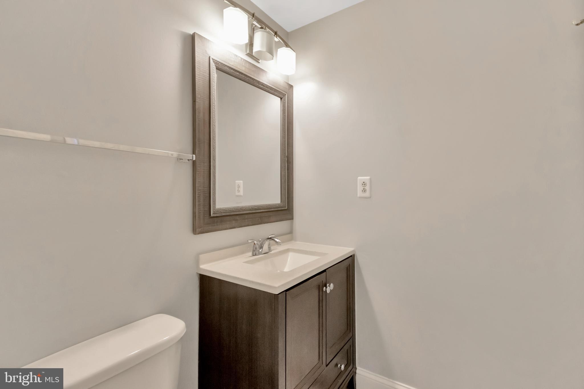 ELIZABETHS LANDING - Residential