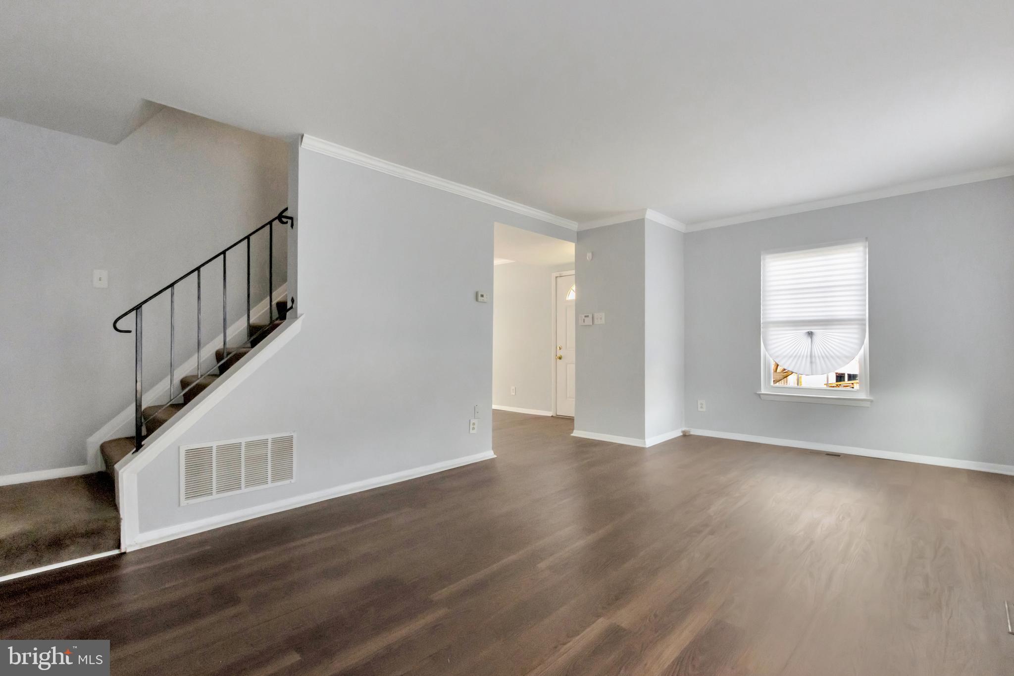 ELIZABETHS LANDING - Residential