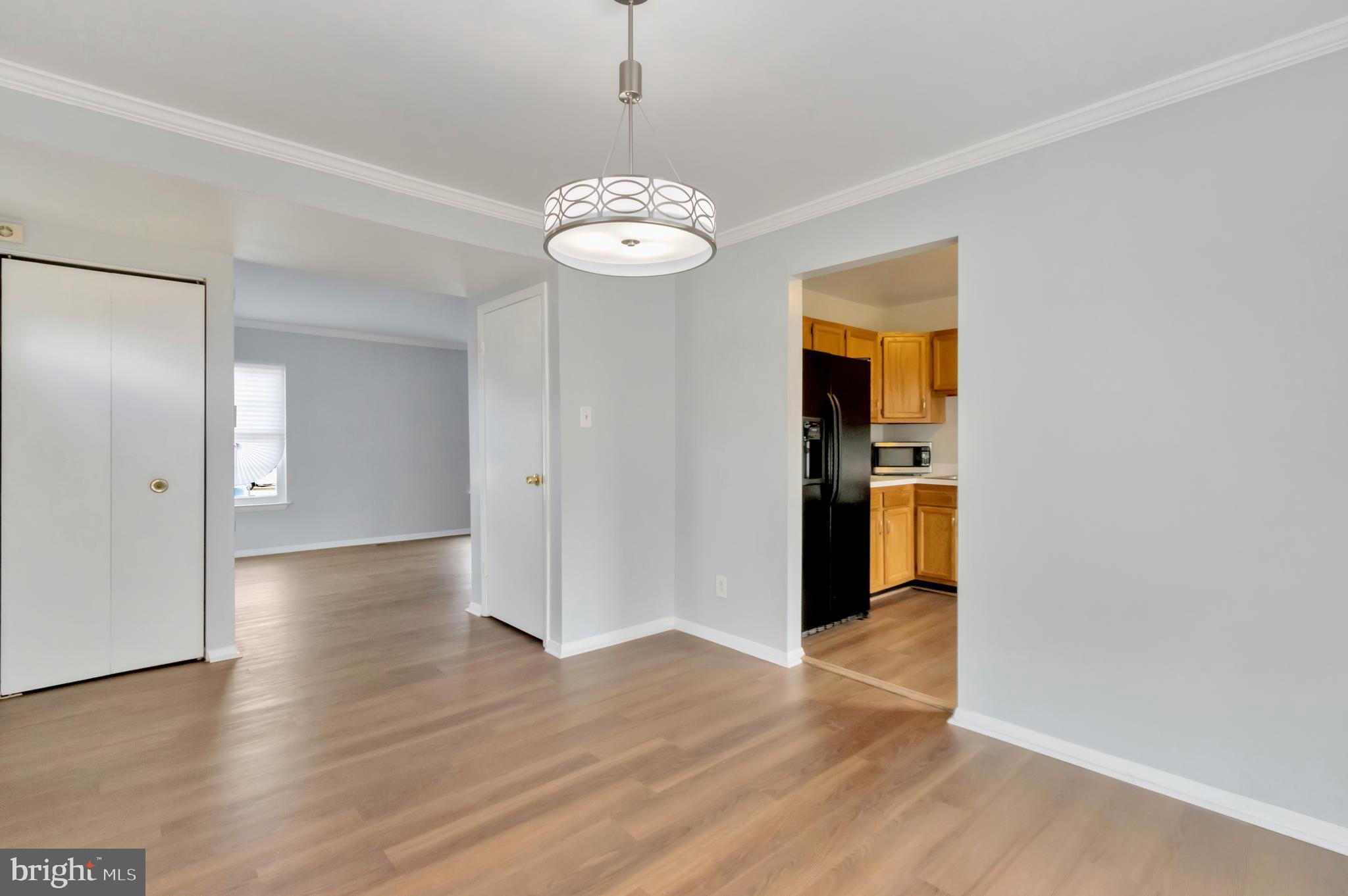 ELIZABETHS LANDING - Residential