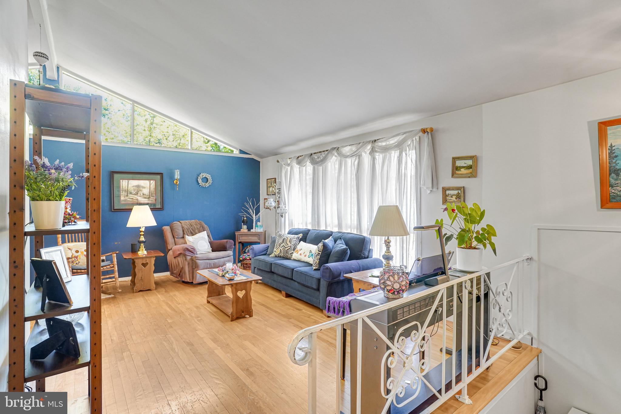8622 KENILWORTH DRIVE