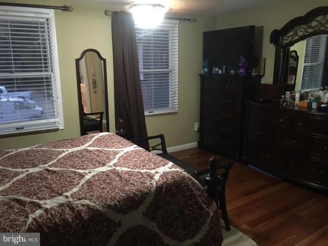 NEWINGTON FOREST - Residential