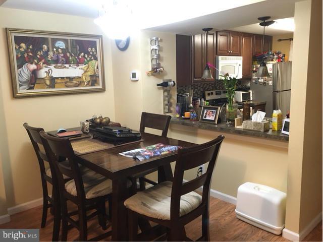 NEWINGTON FOREST - Residential