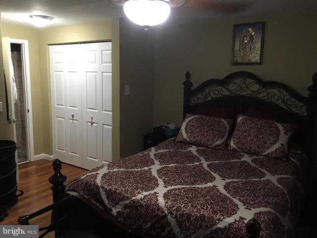 NEWINGTON FOREST - Residential