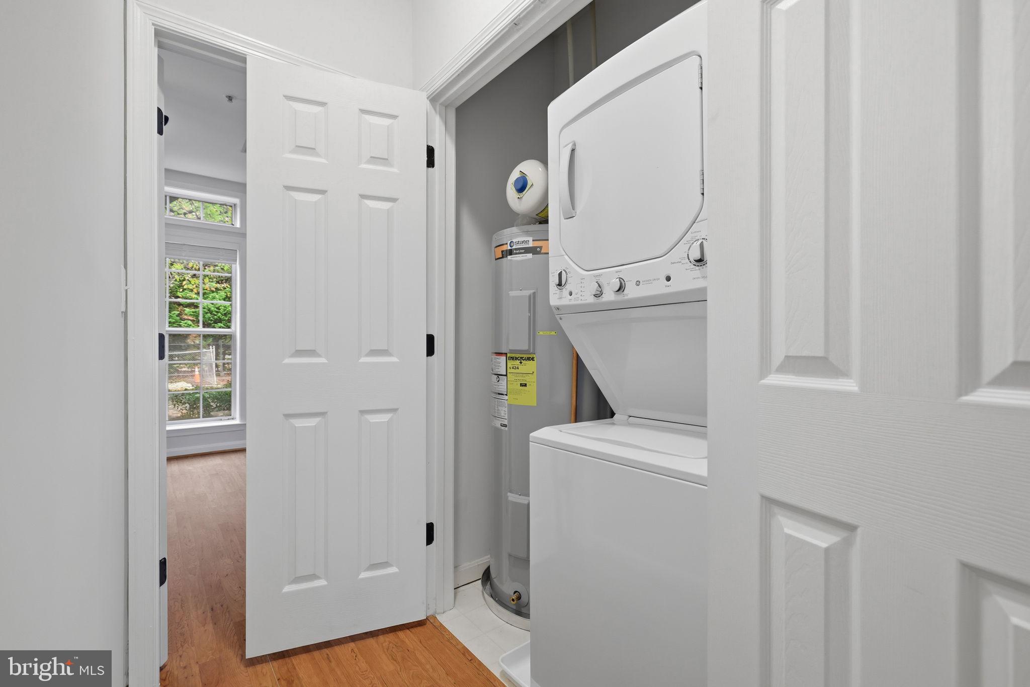 BALDWIN GROVE - Residential Lease