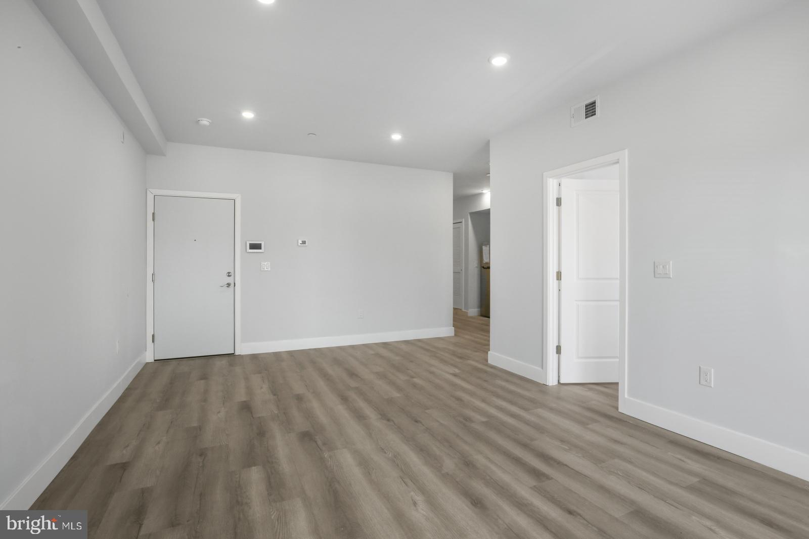 CALLOWHILL - Residential Lease