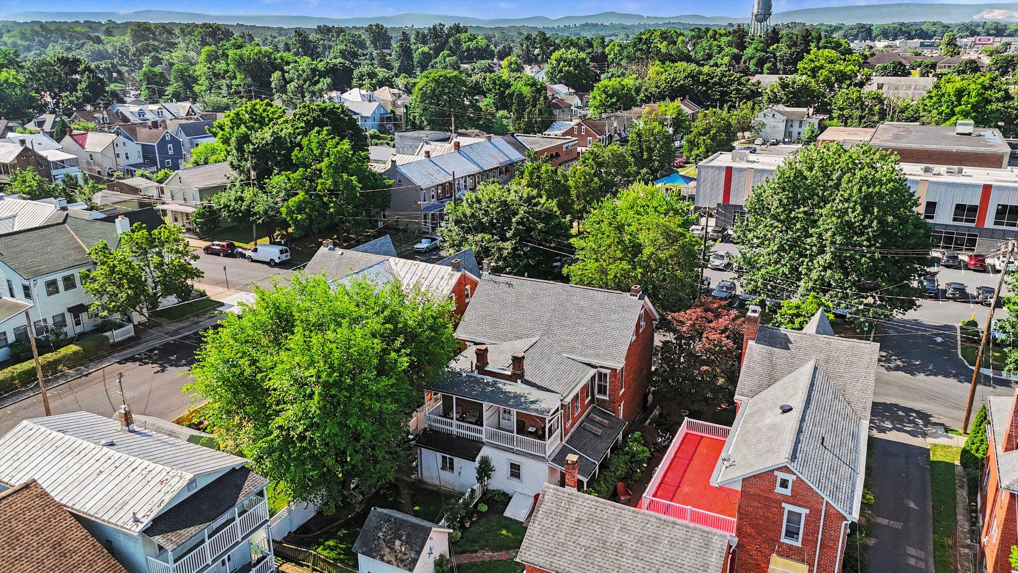 215 WALNUT STREET