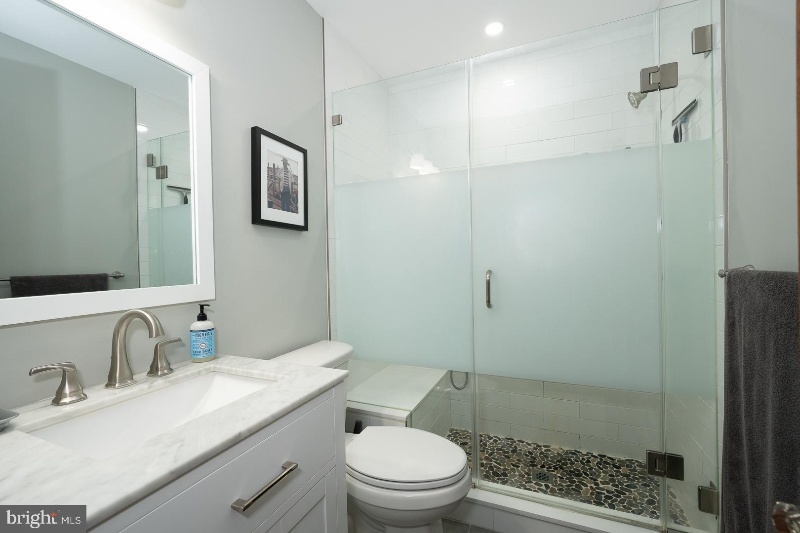 JEFFERSONVILLE - Residential