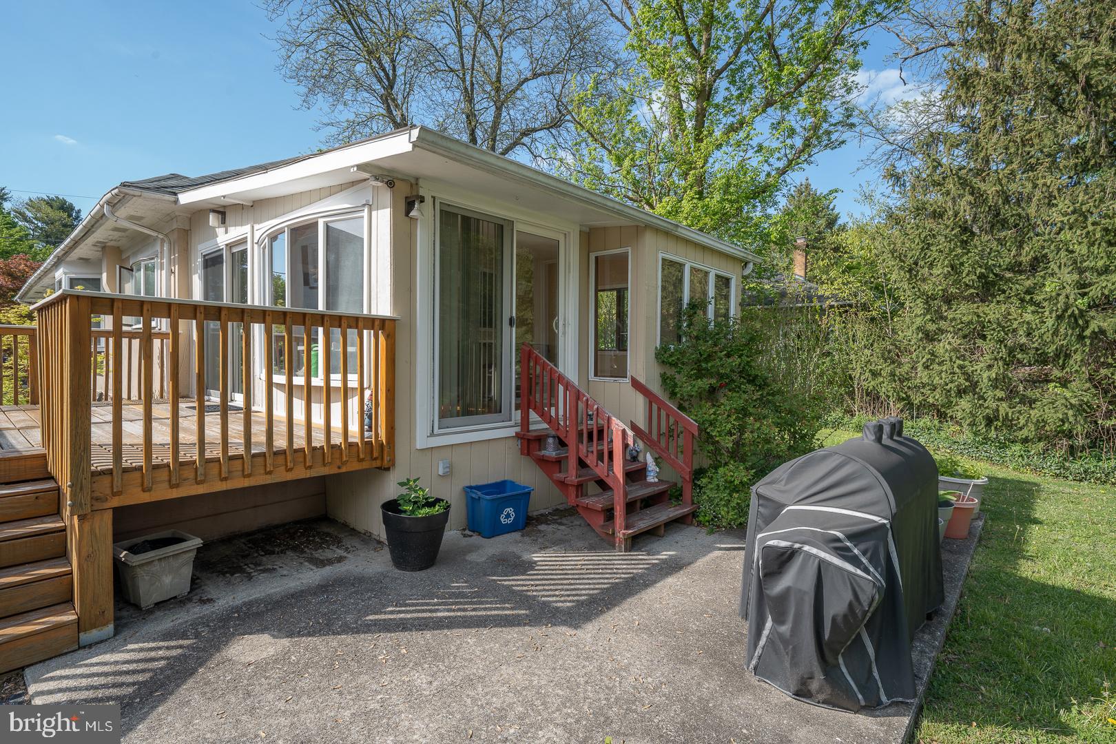 JEFFERSONVILLE - Residential