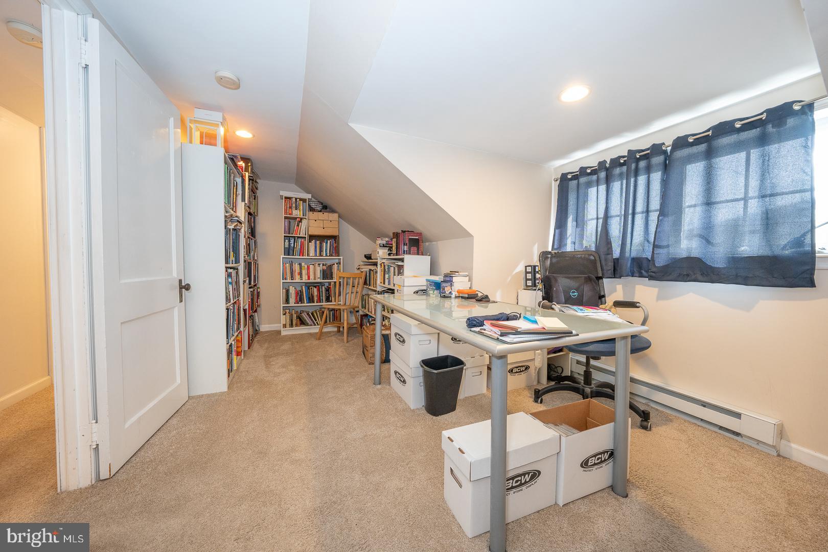 JEFFERSONVILLE - Residential