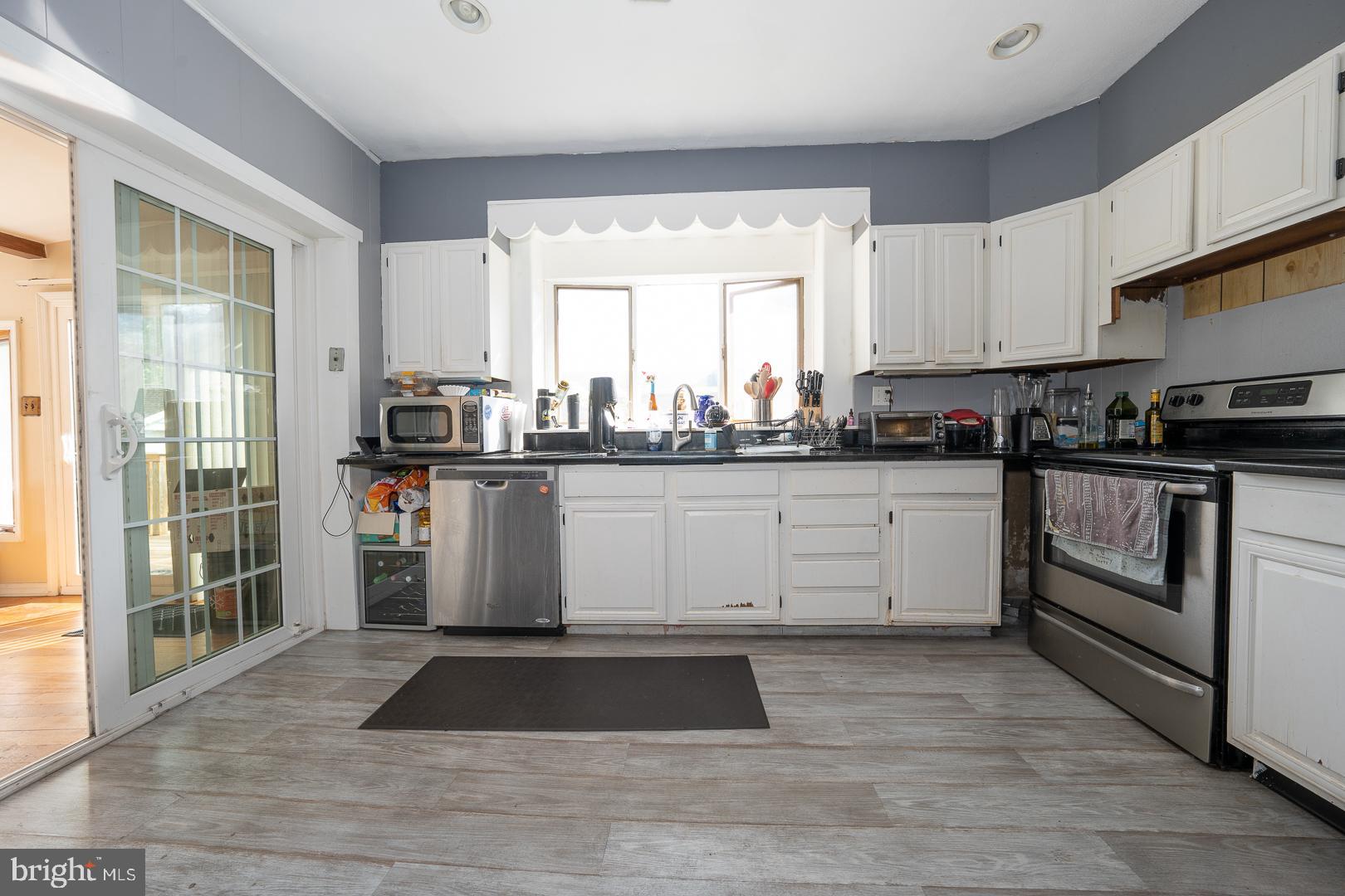 JEFFERSONVILLE - Residential