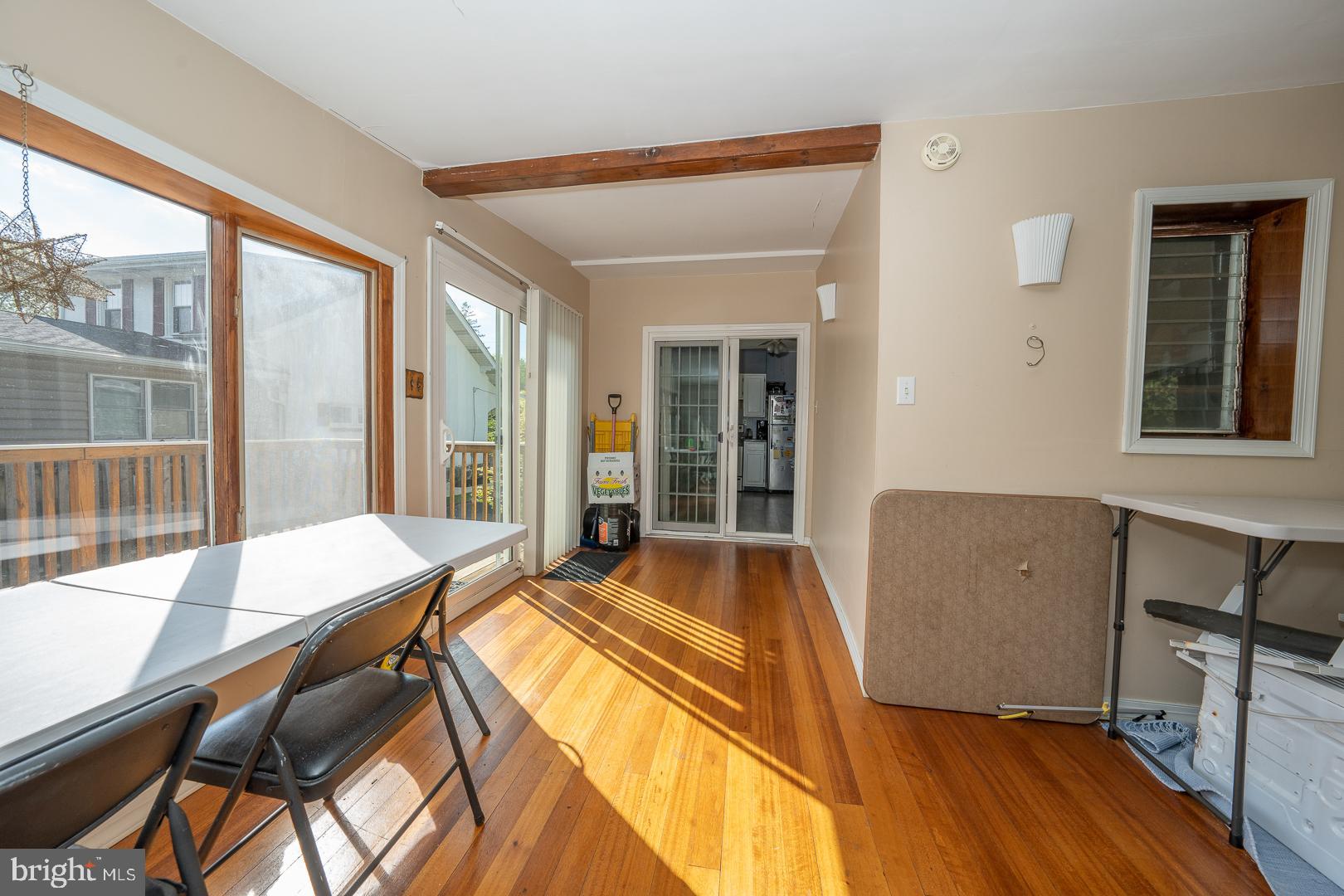 JEFFERSONVILLE - Residential