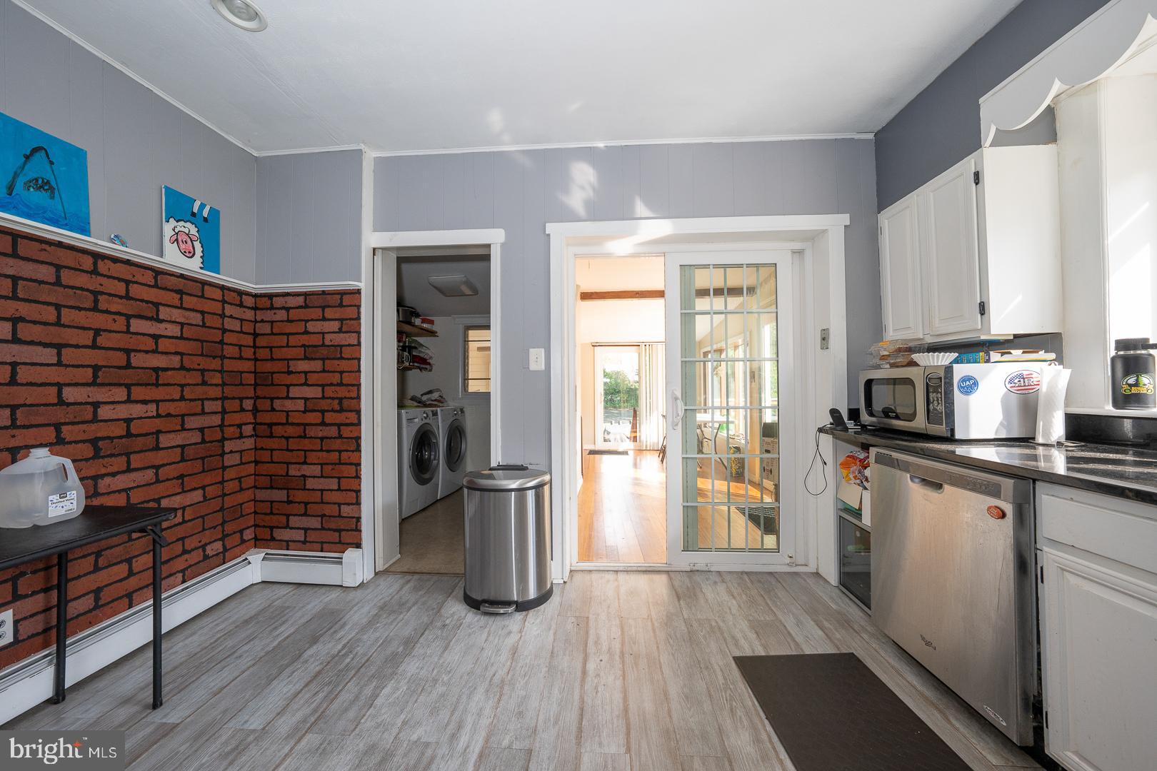 JEFFERSONVILLE - Residential