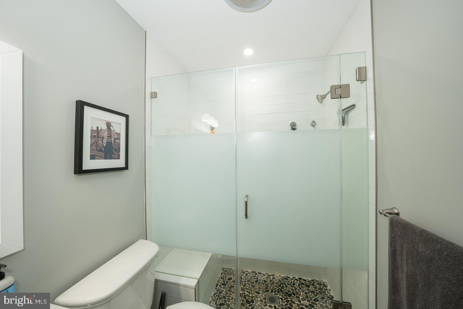 JEFFERSONVILLE - Residential