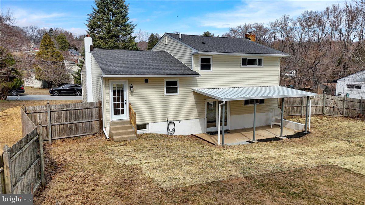 SUNSET GROVE - Residential