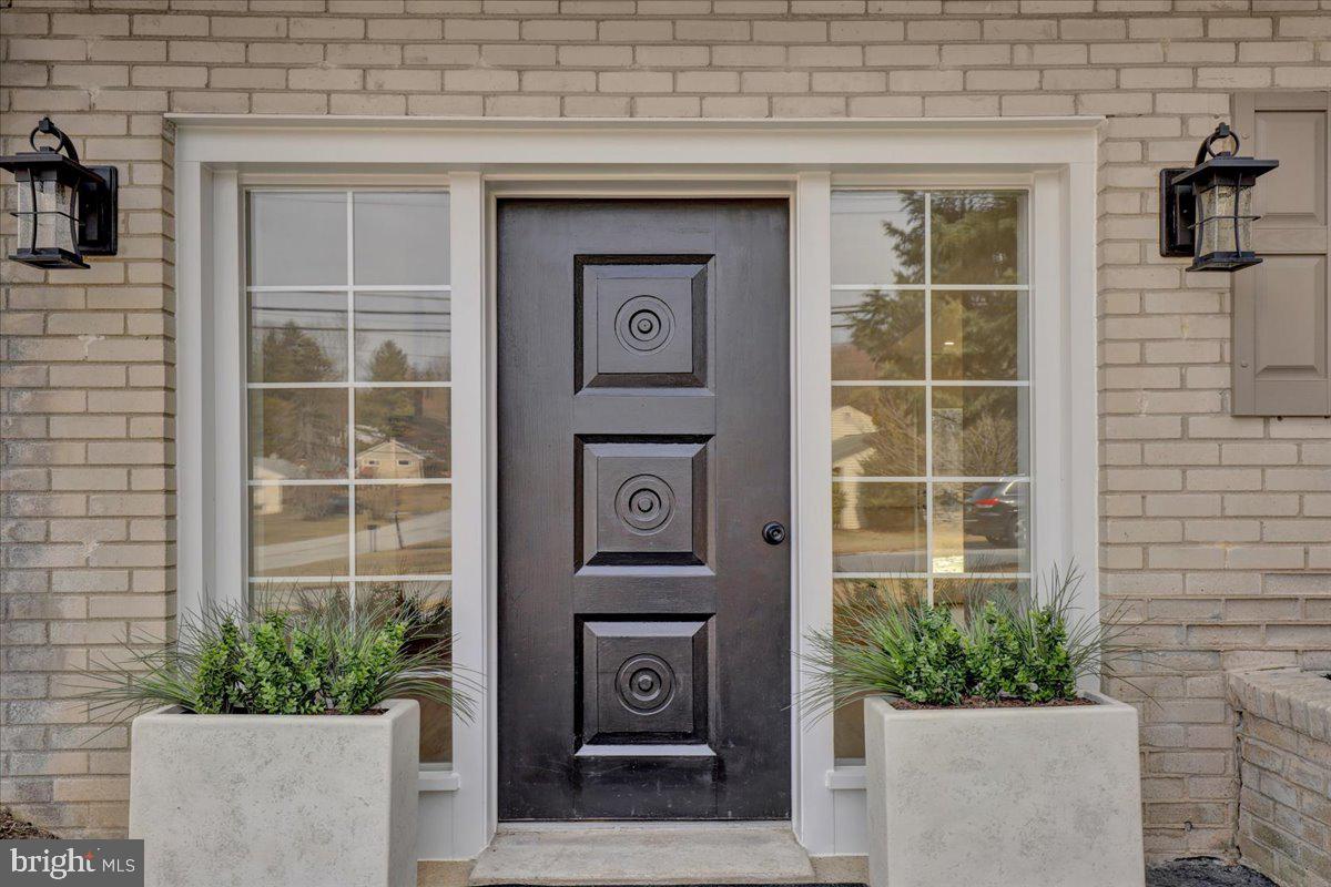 SUNSET GROVE - Residential