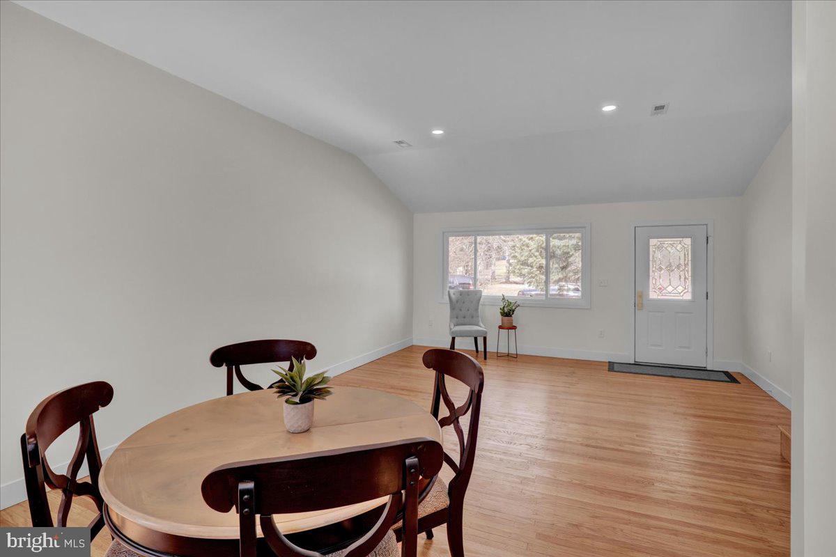 SUNSET GROVE - Residential