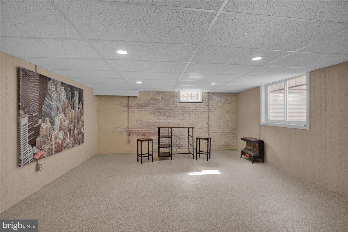 SUNSET GROVE - Residential