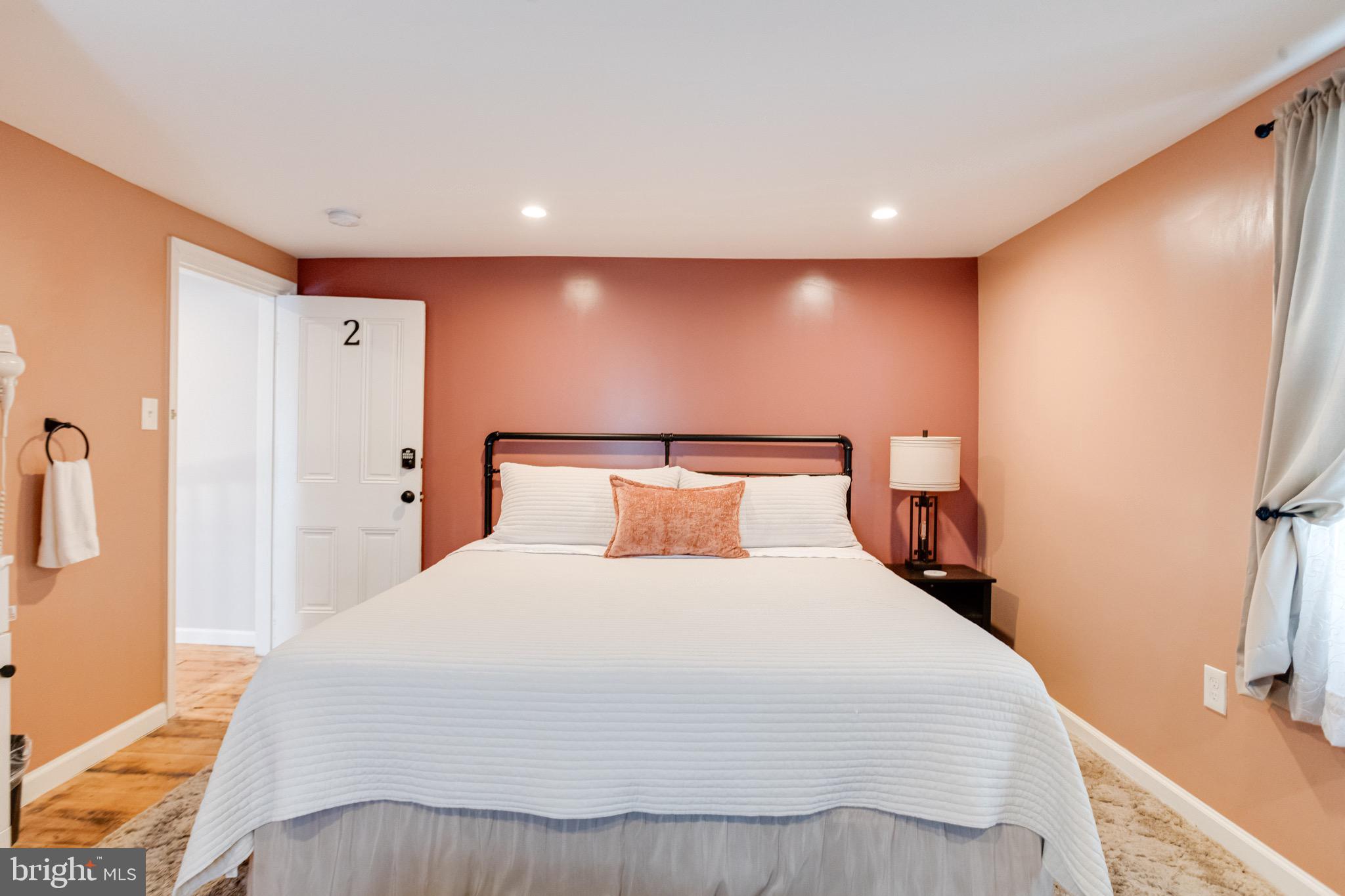 PERRYVILLE - Residential